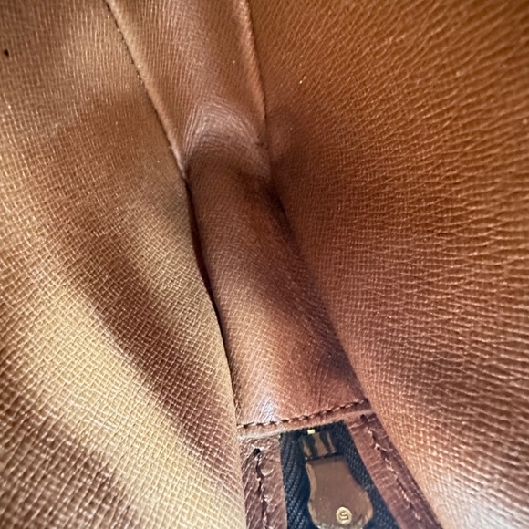 Authentic Louis Vuitton Monogram Marly Dragonne PM - Picture 15 of 15